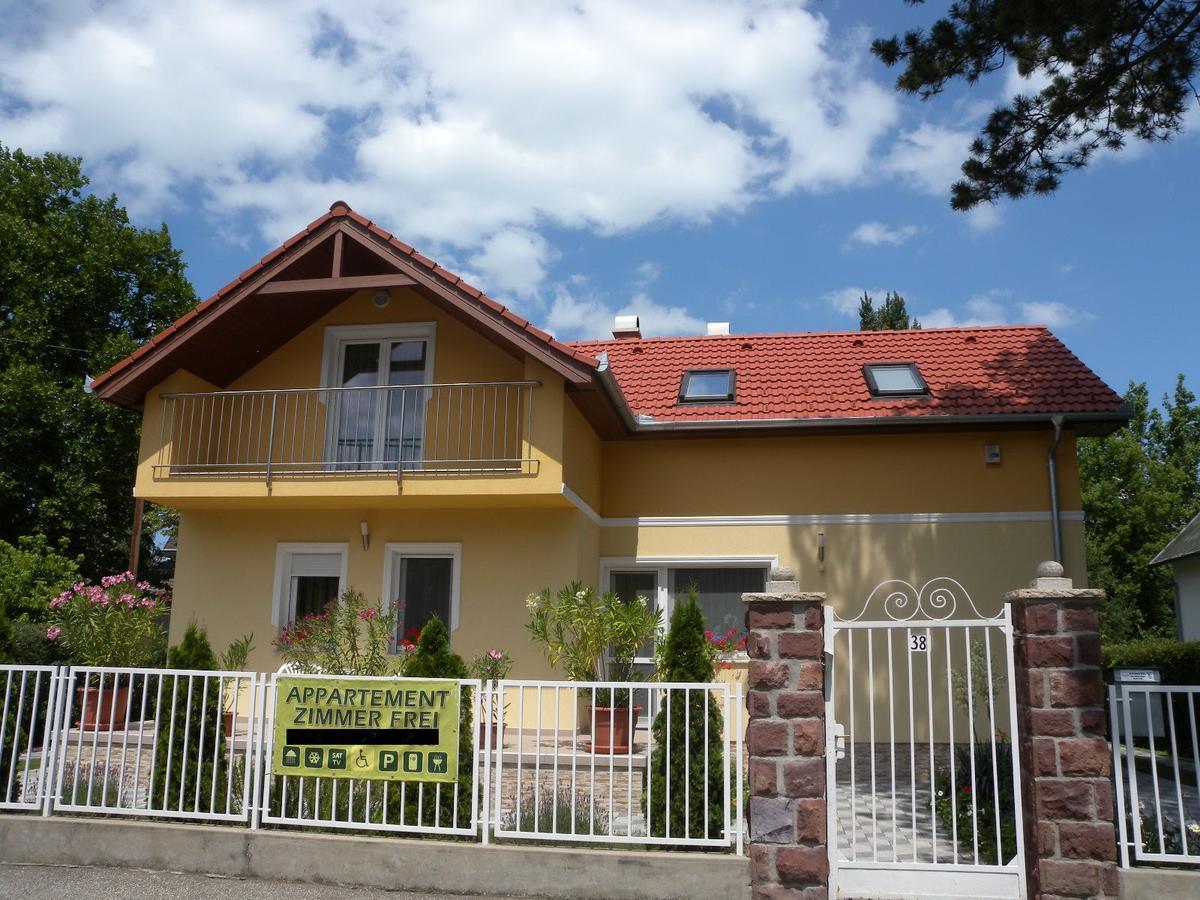 Apartment In Siofok/Balaton 19943 エクステリア 写真